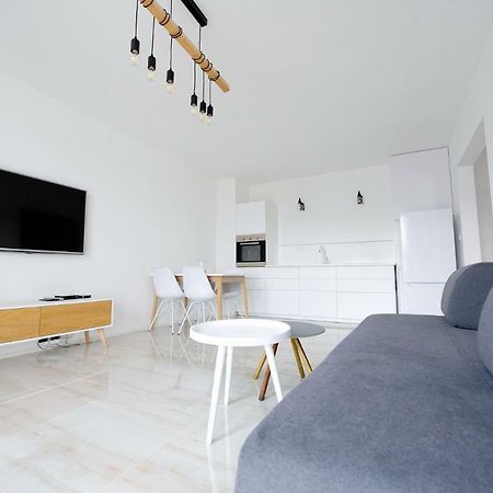Center Aupark Apartment بييشتِني المظهر الخارجي الصورة