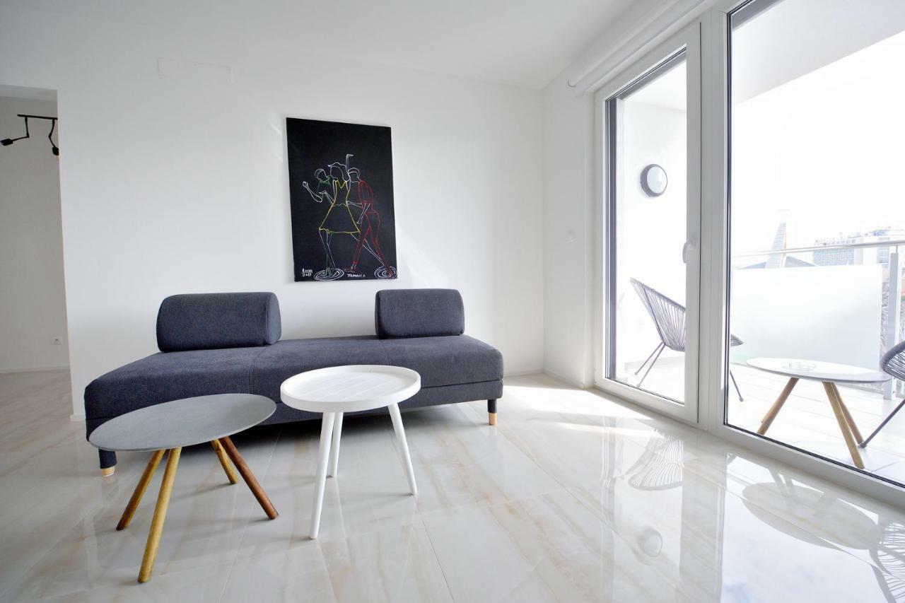 Center Aupark Apartment بييشتِني المظهر الخارجي الصورة