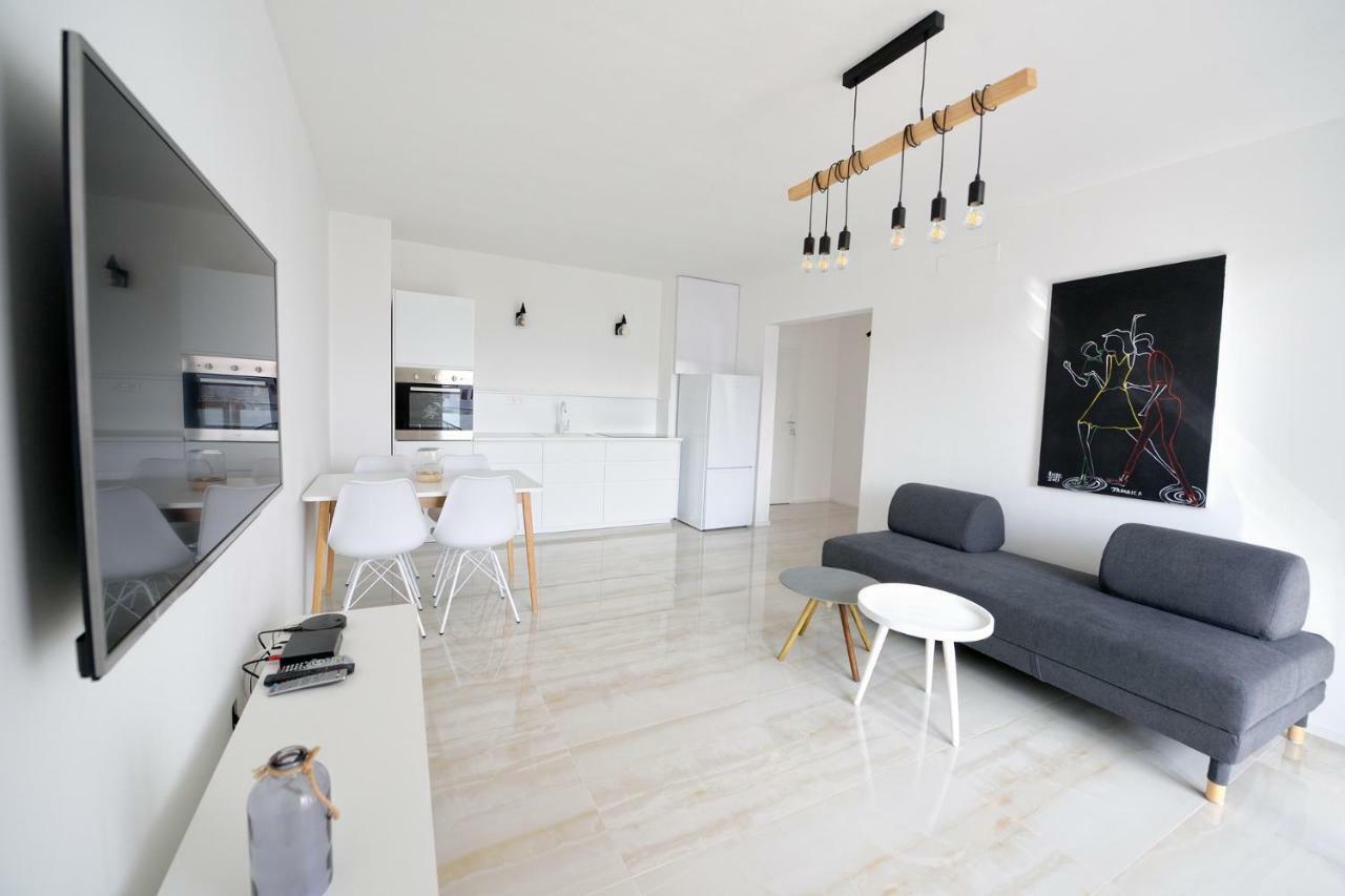 Center Aupark Apartment بييشتِني المظهر الخارجي الصورة